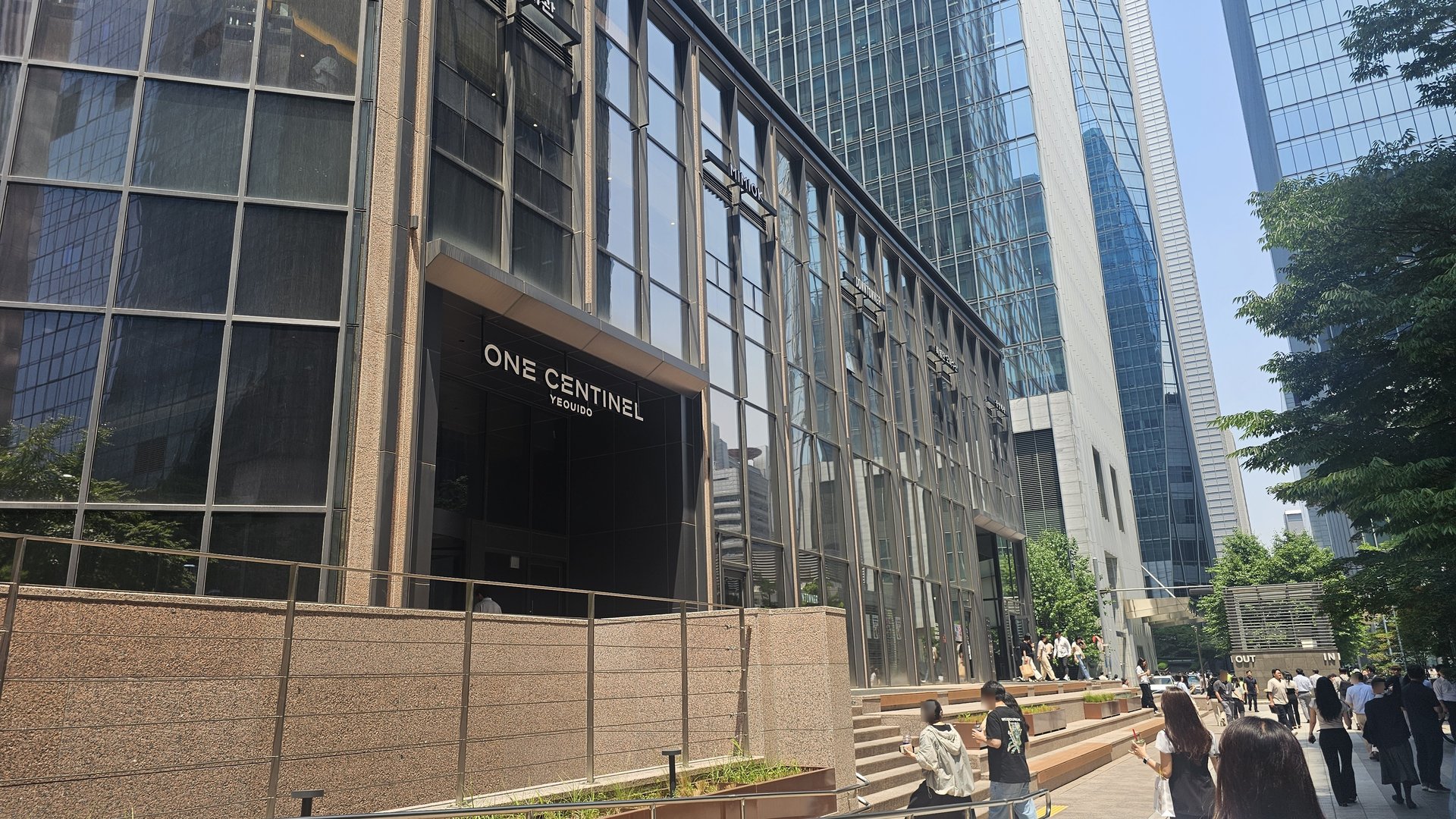 Downtowner Yeouido: Honest Review of Seoul’s Smash Burger Chain